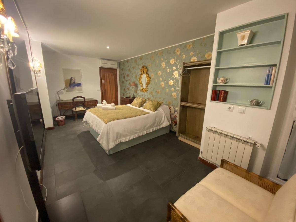 Ch Hostal Victoria Куэнка Экстерьер фото