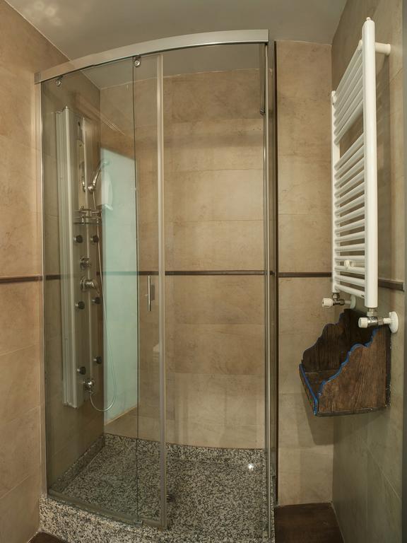 Ch Hostal Victoria Куэнка Экстерьер фото