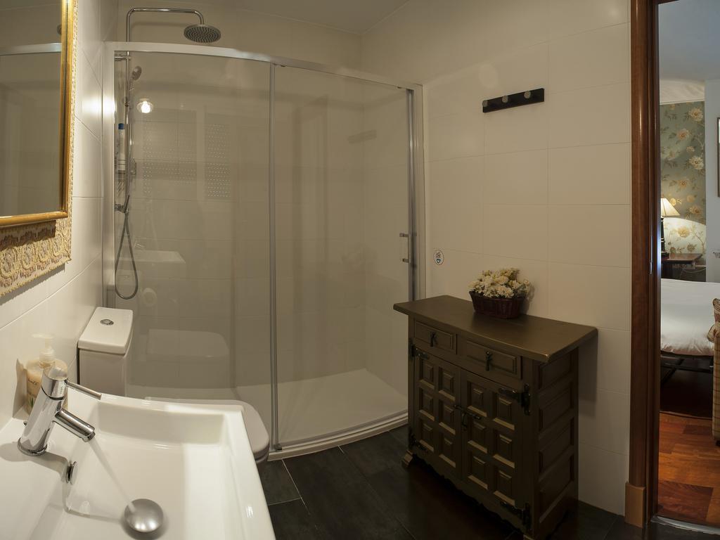 Ch Hostal Victoria Куэнка Экстерьер фото